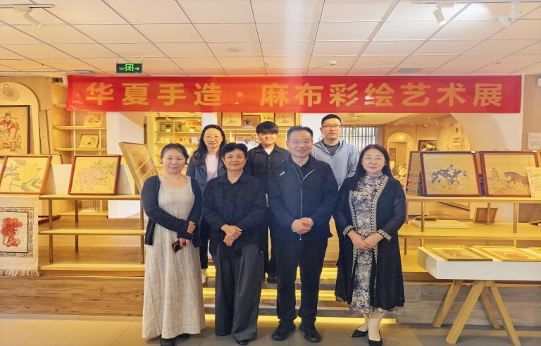 鄂南文化研究中心一行考察郑州市华夏手造非遗展示馆